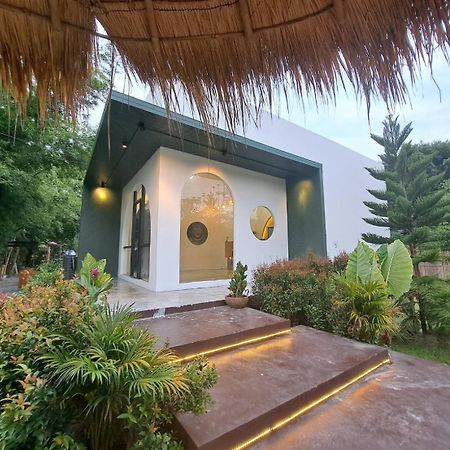 Baan Nai Baan Nok Resort Nakhon Nayok Exterior foto