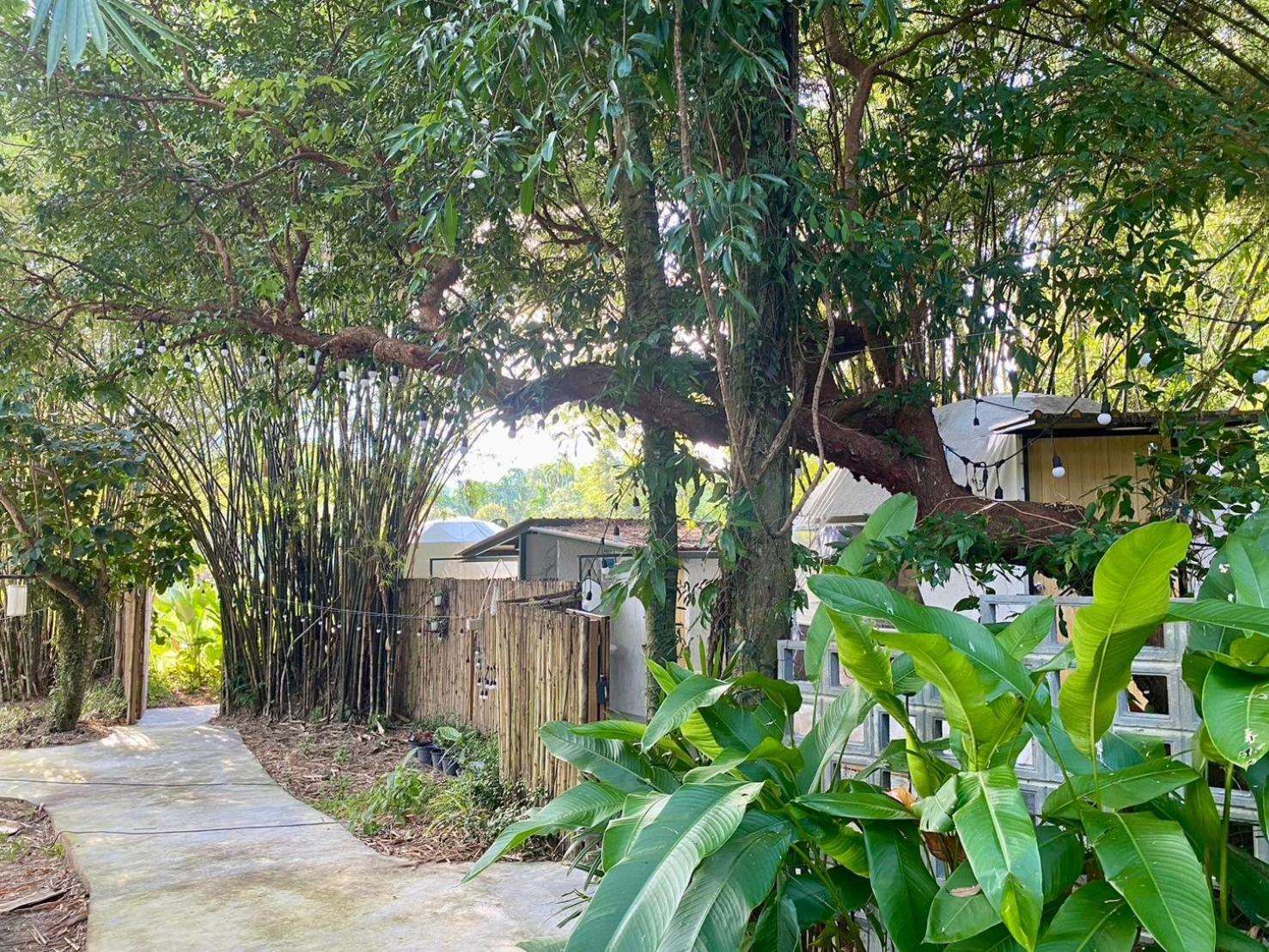 Baan Nai Baan Nok Resort Nakhon Nayok Exterior foto