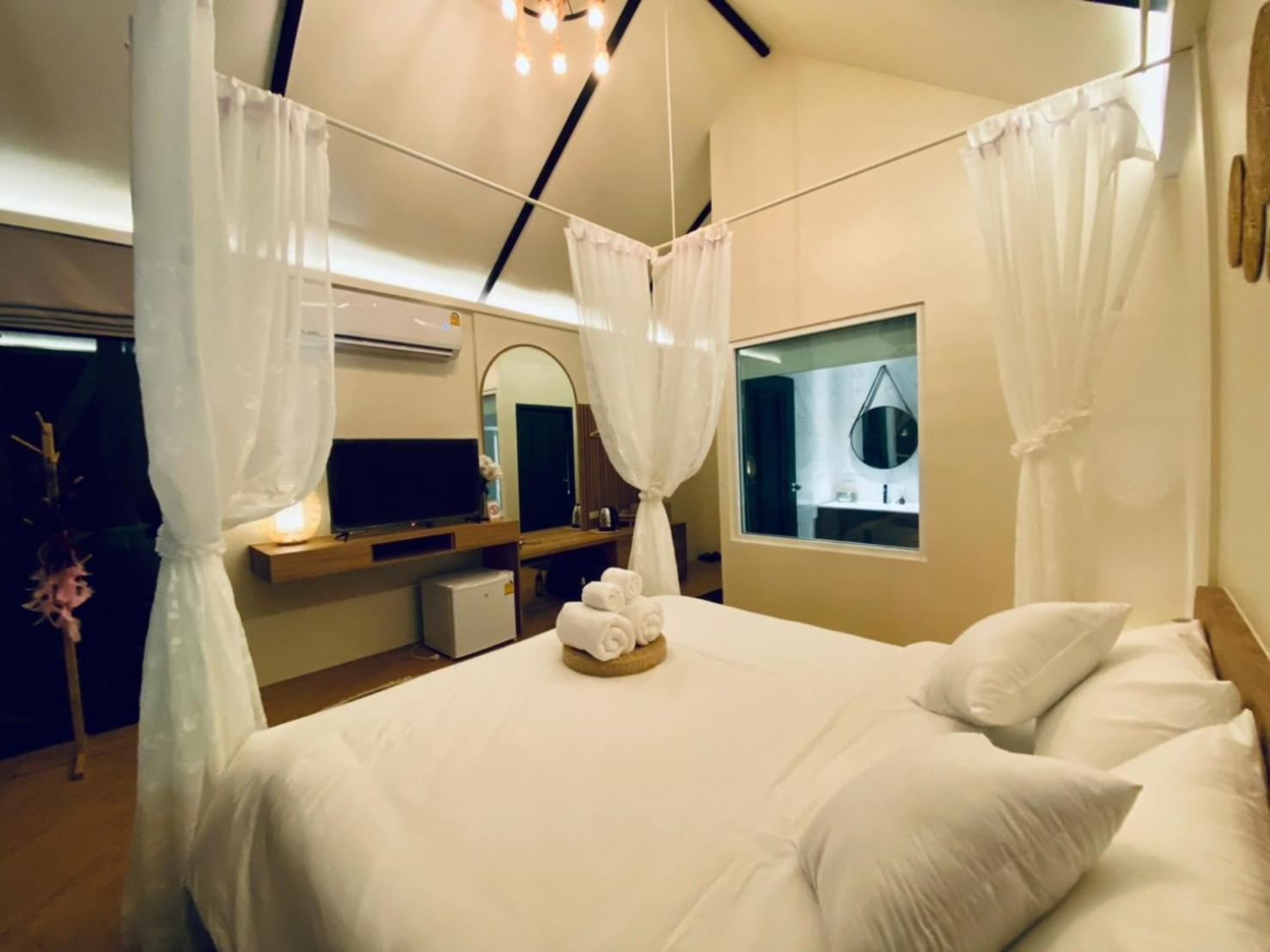 Baan Nai Baan Nok Resort Nakhon Nayok Exterior foto